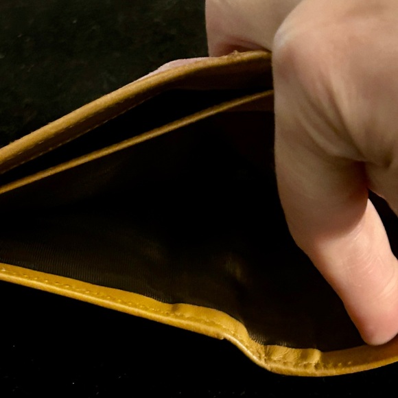 🔥SALE!!!Vintage Gucci "Jackie" Leather and Suede
Portmonee wallet - Picture 9 of 16